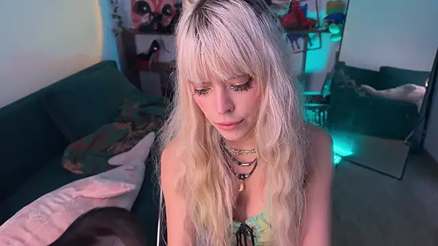 Eerectioneering online show from 09-27-25, 10:53