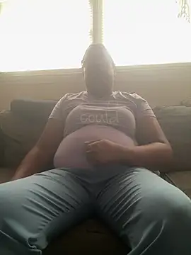 Snapshot of ebonyred chatting on 06-16-26, 02:52 ebonyred online show from 06-16-26, 02:52
