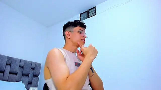 AgarEvans online show from 12-29-24, 04:38