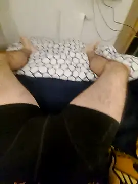 doudoucharlyc4 online show from 11-04-25, 09:58