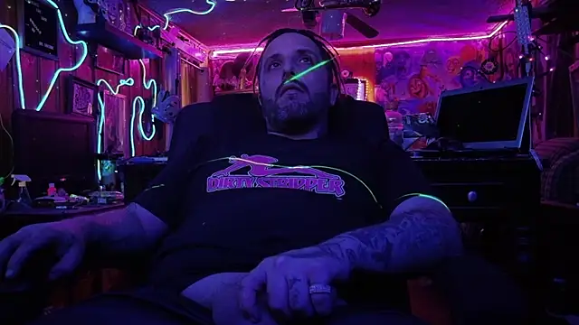 tayshie online show from 11-08-25, 03:56