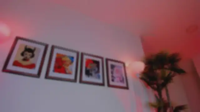 Snapshot of Taylor__foxxx chatting on 09-24-25, 05:22 Taylor foxxx online show from 09-24-25, 05:22