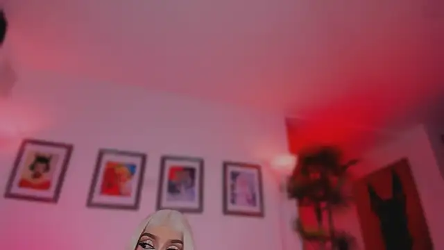 Taylor  foxxx online show from 05-15-26, 07:26