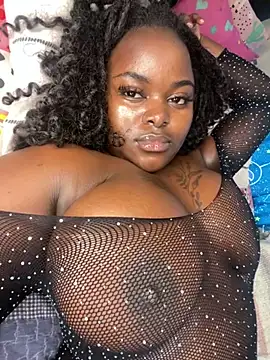 Honeycoco0211 online show from 02-16-25, 07:48