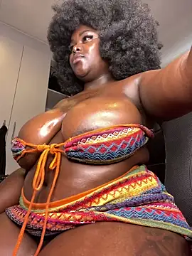 Honeycoco0211 online show from 05-07-26, 09:14