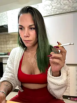 Lady Knaller online show from 10-05-25, 07:23