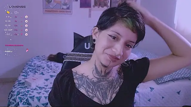 Snapshot of _Apola_77 chatting on 12-01-24, 09:04  Apola 77 online show from 12-01-24, 09:04