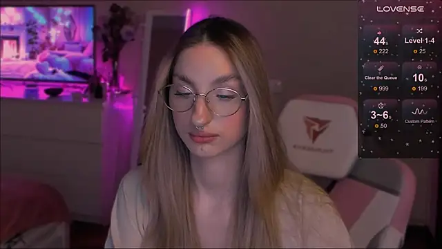 Lexy kiky online show from 01-05-25, 12:20