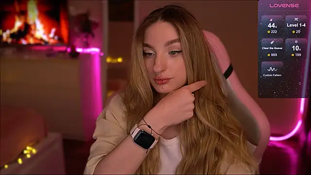 Lexy kiky online show from 01-22-25, 01:31