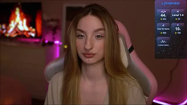 Lexy kiky online show from 01-31-25, 01:22