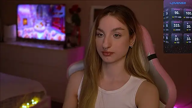 Lexy kiky online show from 02-25-25, 09:35