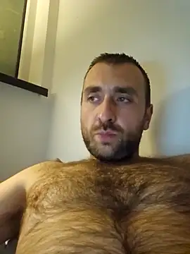 Snapshot of TIGERRR86 chatting on 09-19-25, 09:37 TIGERRR86 online show from 09-19-25, 09:37