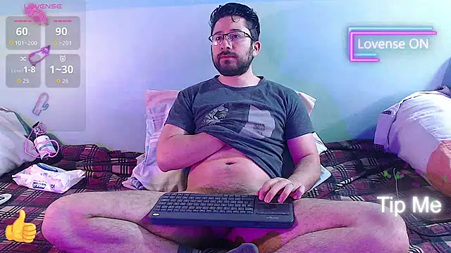 Snapshot of teddy_foster chatting on 04-07-26, 12:38 teddy foster online show from 04-07-26, 12:38