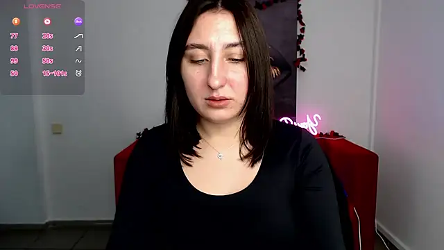 Snapshot of ElmiraPowers chatting on 12-04-24, 01:31 ElmiraPowers online show from 12-04-24, 01:31