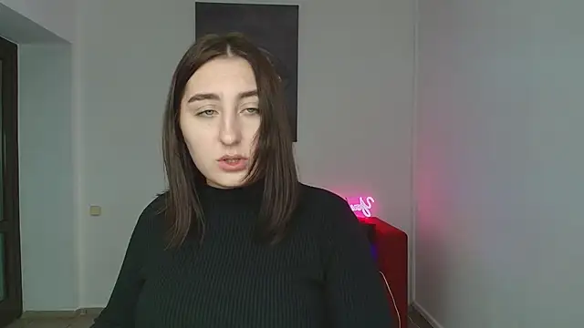 Snapshot of ElmiraPowers chatting on 12-17-24, 12:33 ElmiraPowers online show from 12-17-24, 12:33