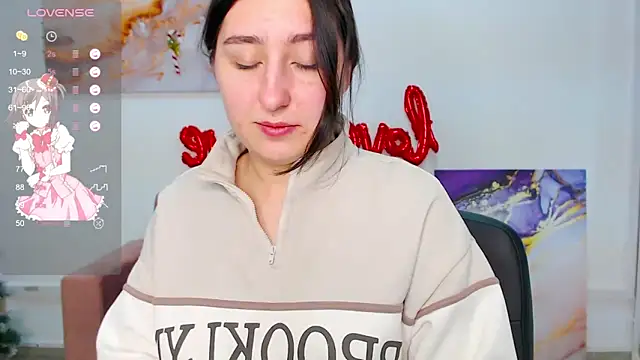 Snapshot of ElmiraPowers chatting on 02-20-25, 01:30 ElmiraPowers online show from 02-20-25, 01:30