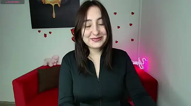 Snapshot of ElmiraPowers chatting on 03-17-25, 12:57 ElmiraPowers online show from 03-17-25, 12:57