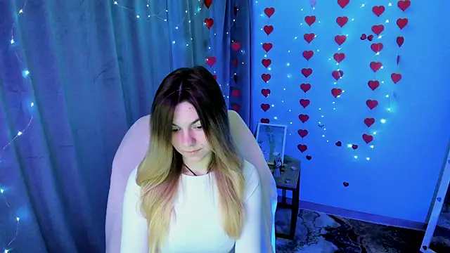 Snapshot of Sweet_me_ chatting on 03-30-26, 06:03 Sweet me online show from 03-30-26, 06:03