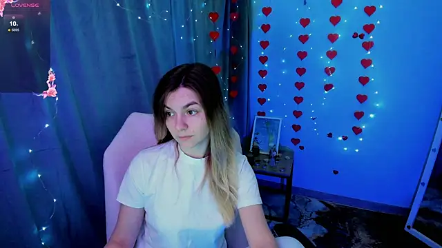 Snapshot of Sweet_me_ chatting on 04-04-26, 05:49 Sweet me online show from 04-04-26, 05:49