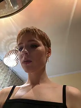 Crayzy Luv online show from 03-07-25, 02:36