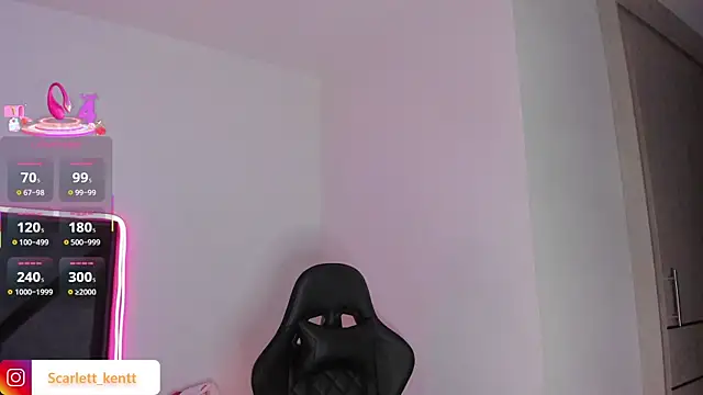 ScarlettAndClark online show from 12-05-25, 10:24