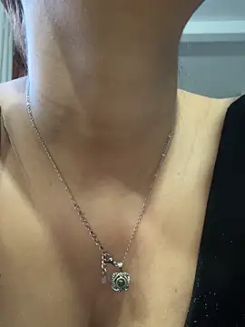 Snapshot of ScarlettAndClark chatting on 02-14-26, 11:23 ScarlettAndClark online show from 02-14-26, 11:23