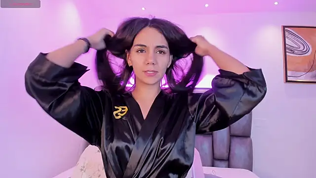 martina mancini online show from 02-12-25, 05:16