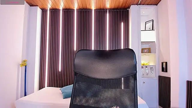 Snapshot of martina_mancini chatting on 03-24-26, 11:59 martina mancini online show from 03-24-26, 11:59