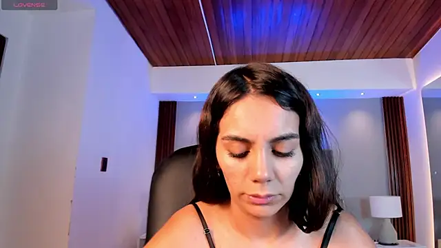 martina mancini online show from 05-11-26, 04:04