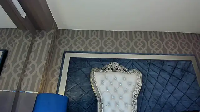 Janna Rousse  online show from 02-04-26, 12:00