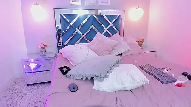 Miakhalifa 7 online show from 02-22-25, 02:41