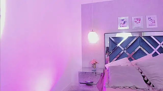 Miakhalifa 7 online show from 02-25-25, 02:44