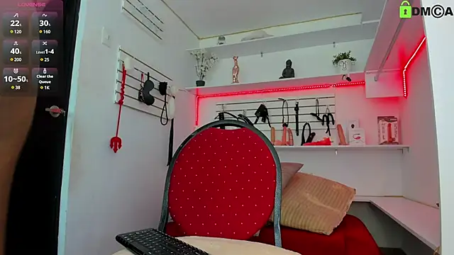 Snapshot of Alejandra_Dunn chatting on 12-14-24, 03:58 Alejandra Dunn online show from 12-14-24, 03:58