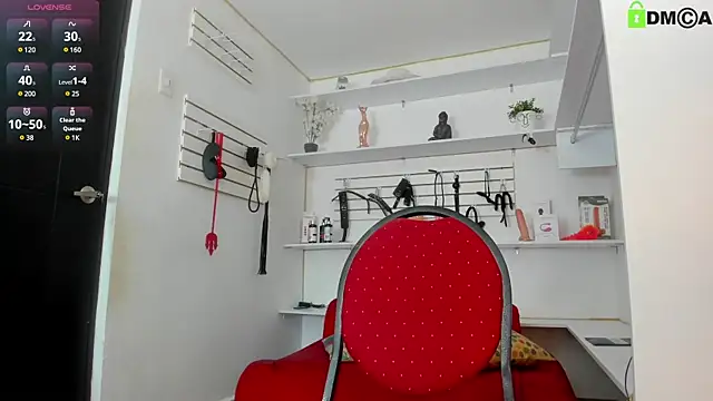Snapshot of Alejandra_Dunn chatting on 12-18-24, 01:12 Alejandra Dunn online show from 12-18-24, 01:12