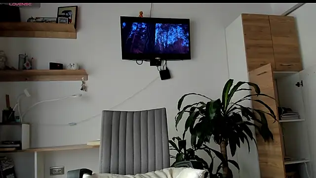 manucute 23  online show from 06-15-26, 03:25