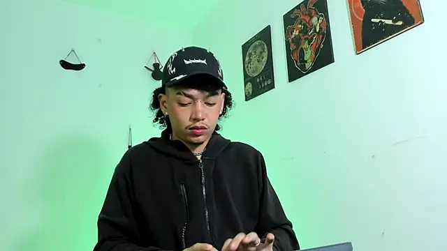 GaelOconnerr online show from 12-27-24, 03:53