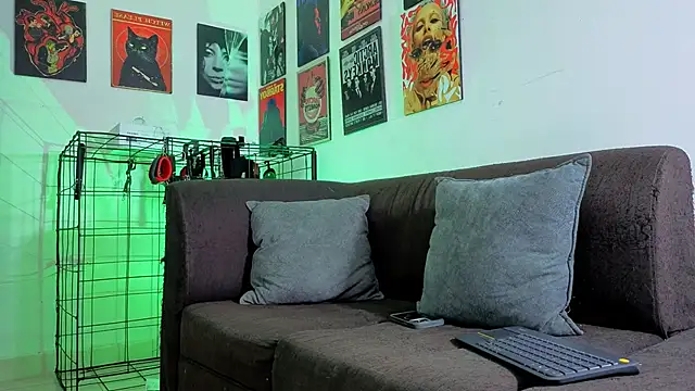 GaelOconnerr online show from 09-24-25, 03:54