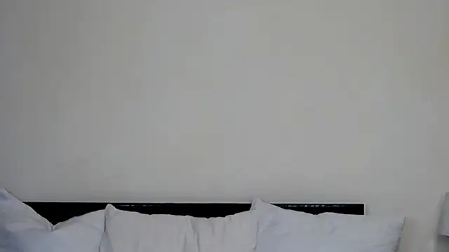 GiseleReine online show from 12-16-24, 10:18