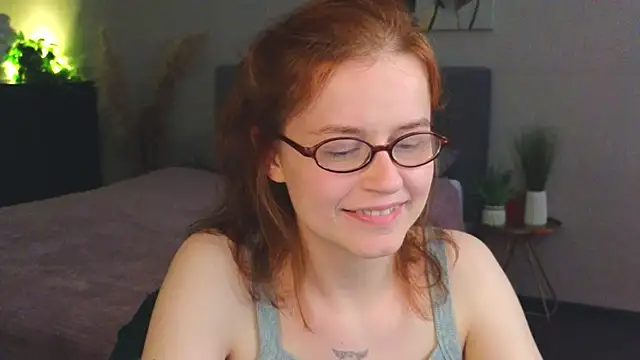 reb luvng online show from 09-10-25, 02:17