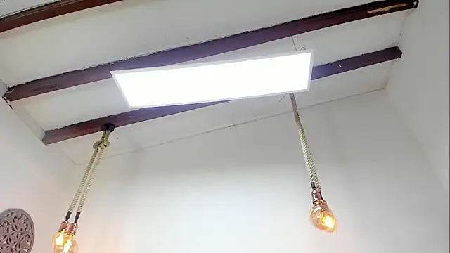 Oriana Guzman online show from 01-15-25, 01:09