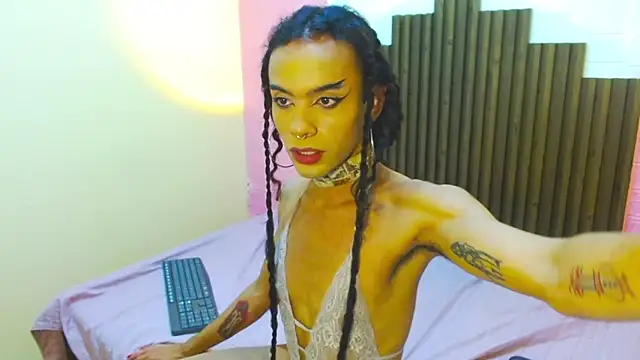 Foxy Ella  online show from 03-18-25, 05:31