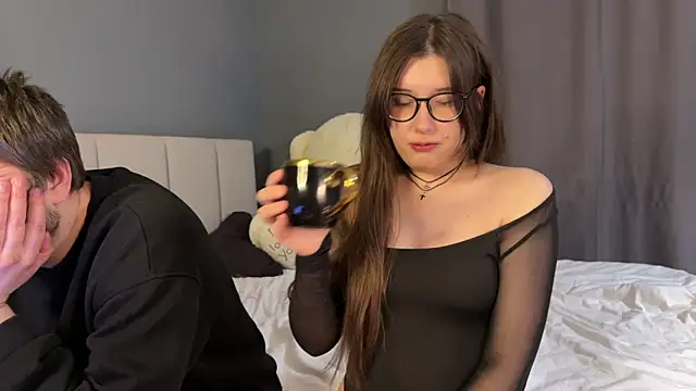 Snapshot of sasaykyra chatting on 03-12-26, 09:43 sasaykyra online show from 03-12-26, 09:43