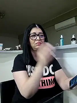 Milf Abigail online show from 03-18-26, 11:52