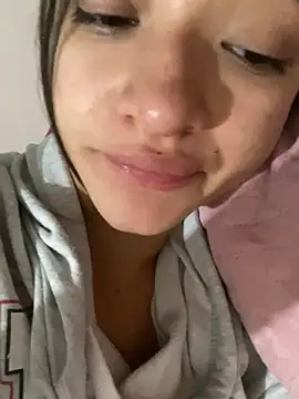 Alicia ALICIA online show from 01-04-25, 01:21