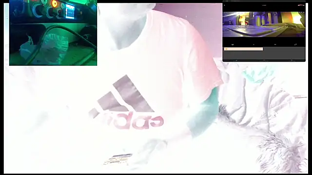 Snapshot of AlanDickson chatting on 02-16-26, 08:21 AlanDickson online show from 02-16-26, 08:21