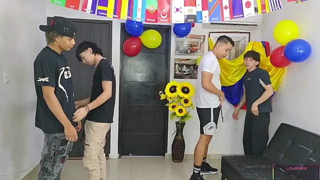 badguyss bisex online show from 06-25-26, 11:15