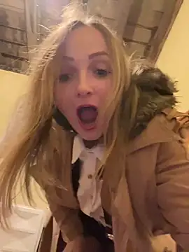 Snapshot of LadyTatiana_Madam chatting on 01-12-25, 02:52 LadyTatiana Madam online show from 01-12-25, 02:52