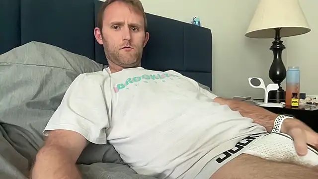 25flyboy25 online show from 06-11-26, 08:18