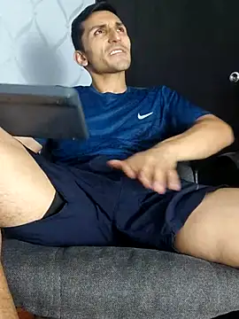 Marck Muscle online show from 03-06-25, 01:48