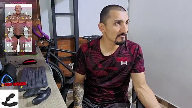 Marck Muscle online show from 06-17-26, 11:49